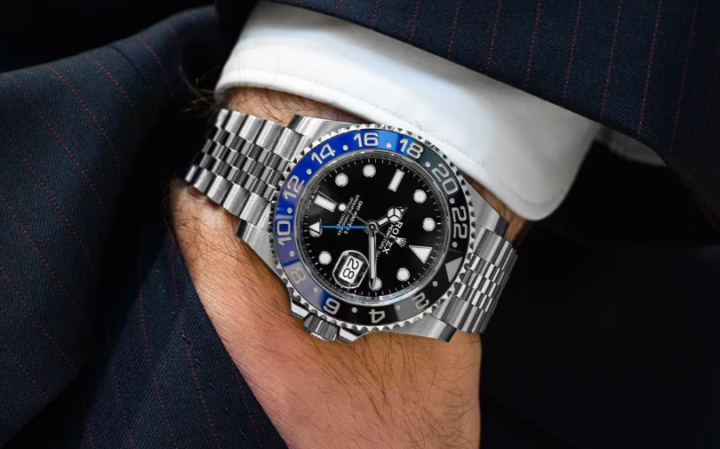 Replika Rolex Submariner lwn AP Royal Oak